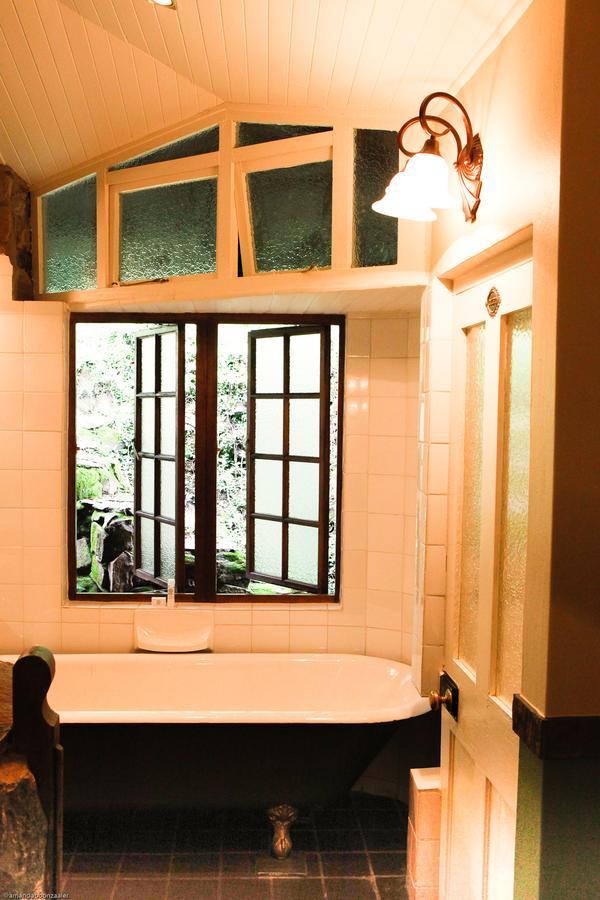 Reilly'S Rock Hilltop Lodge Lobamba Esterno foto