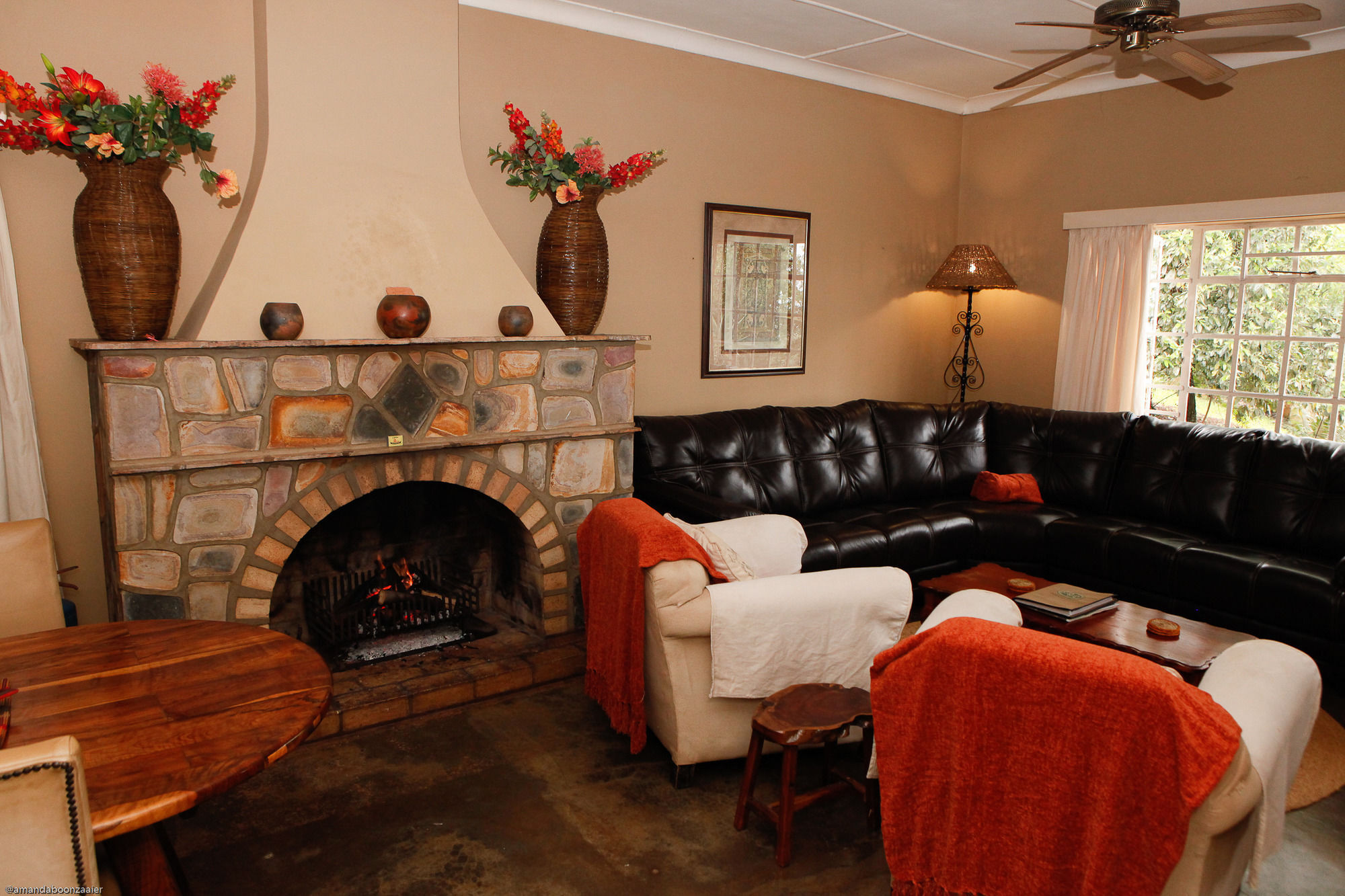 Reilly'S Rock Hilltop Lodge Lobamba Esterno foto